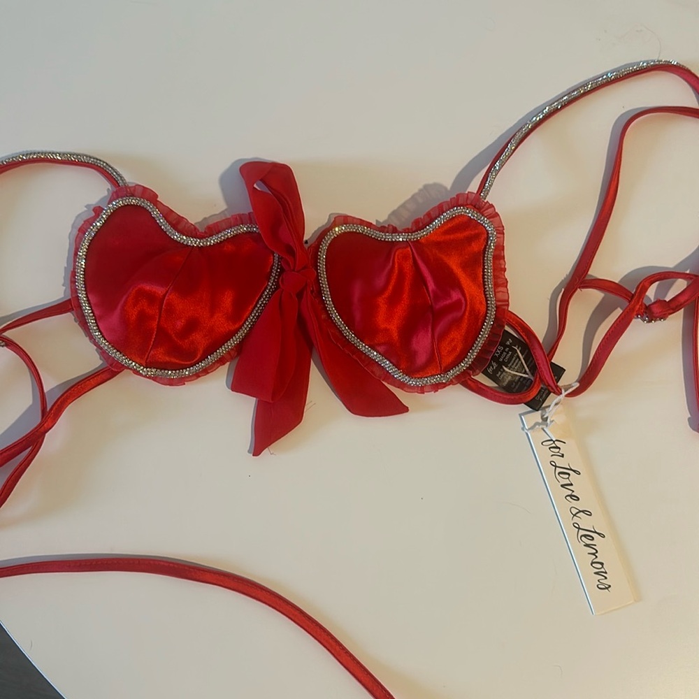 For love and lemons heart bra